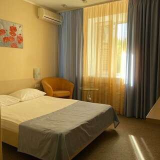 Гостиница Восьмое небо Киров Одноместный стандарт (с душем)-7