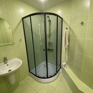 Гостиница Восьмое небо Киров Одноместный стандарт (с душем)-6