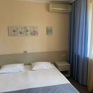 Гостиница Восьмое небо Киров Двухместный стандарт (2 кровати)-2