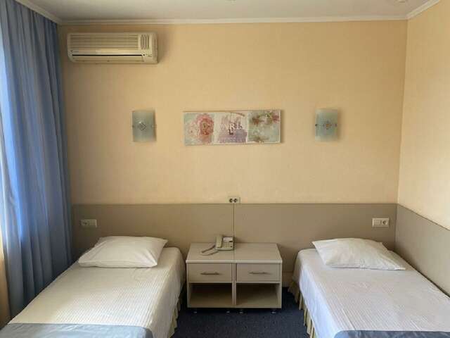 Гостиница Восьмое небо Киров-100